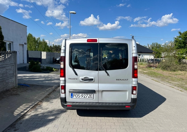 Renault Trafic cena 59900 przebieg: 155000, rok produkcji 2017 z Mrocza małe 254